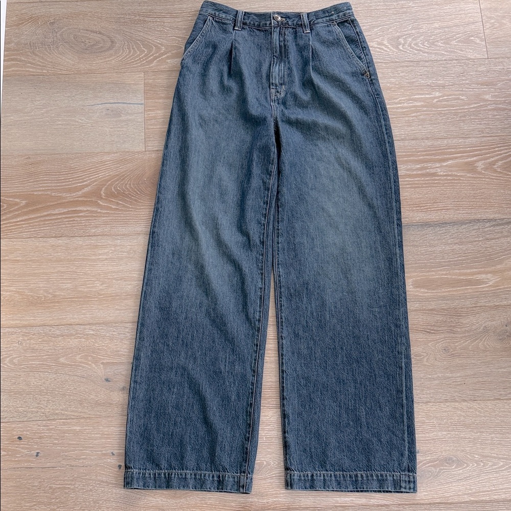 Madewell Harlow Superwide-Leg Jean in McNair Wash: Airy Denim Edition 27 Tall